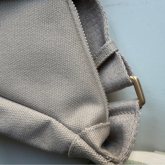 July | Everyday Crescent Bag Crescent Canvas Bag Taupe Natural Unisex - Picture 9 of 11